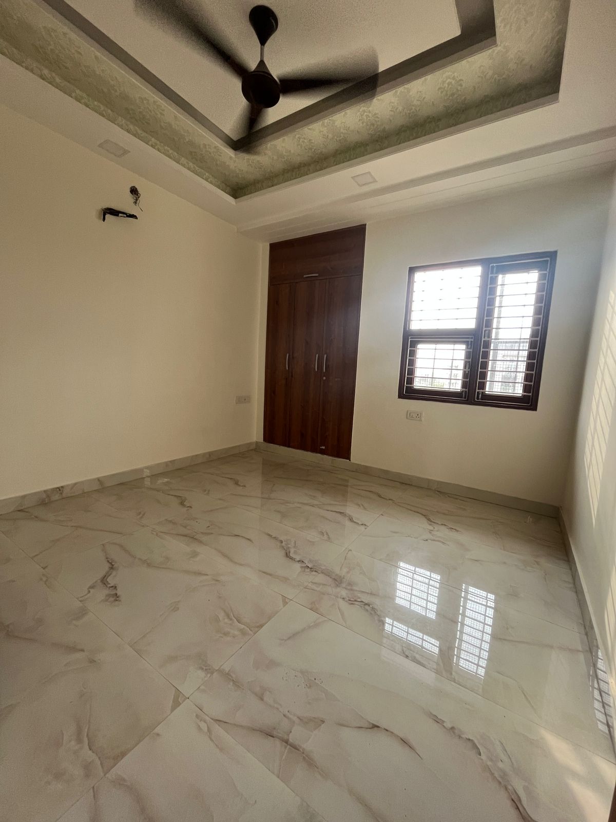 3 BHK Luxuries resale Spacious Flat in Sumer Nagar , Mansarovar , Jaipur